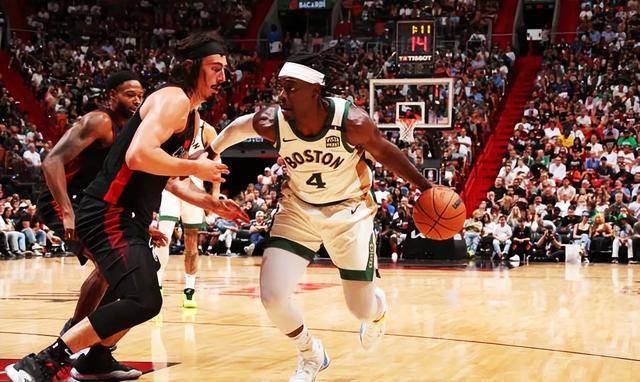 拉塞尔是否将离开湖人凯尔特人或成潜在合作方