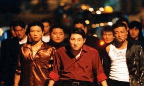 原创98年黑帮头子梁旭东被捕事后扬言不出2月就能出来结果如何