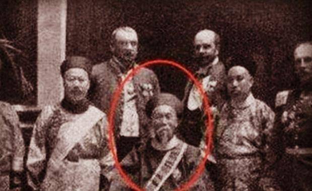 "道德金门"是一个教派,类似于"fa轮工",就连教义都一样,都是宣扬有病