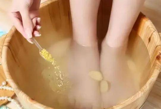 原创才知道把生姜放在枕头底下效果太厉害了解决很多人的烦恼赶紧试试