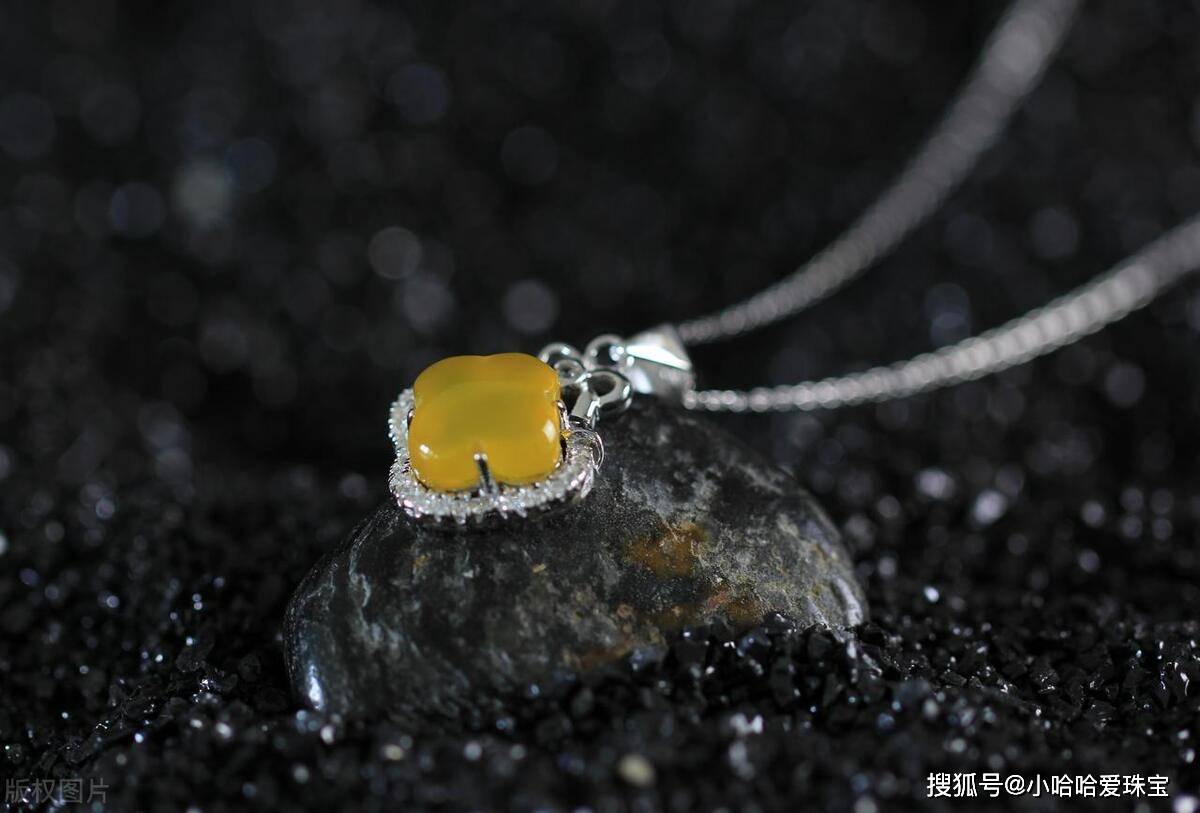 一首关于琥珀的现代诗_权益_图文_创作