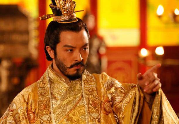 托皇帝照顾好妻子,皇帝含泪答应,回宫后便召来侍寝_陈叔宝_个人_陈顼