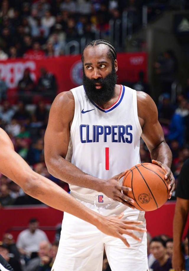 哈登:对于76人球迷的嘘声,他不解其缘由_费城_西蒙斯_艾弗森