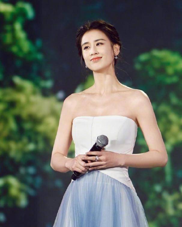 黄圣依_刘小光_发展