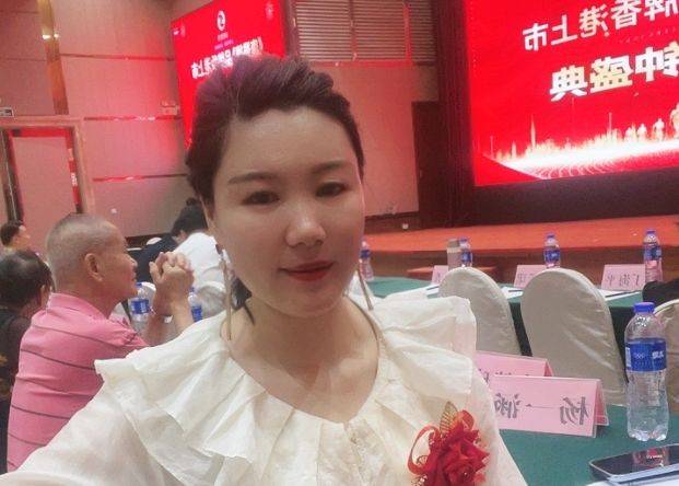 莎力菲杨依崡丨新美业的第一步就是拒绝内耗