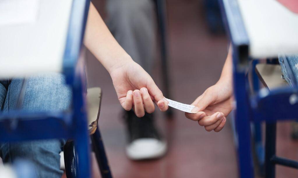 原创不作弊毋宁死免费教育下印度人为何对于考试作弊如此疯狂