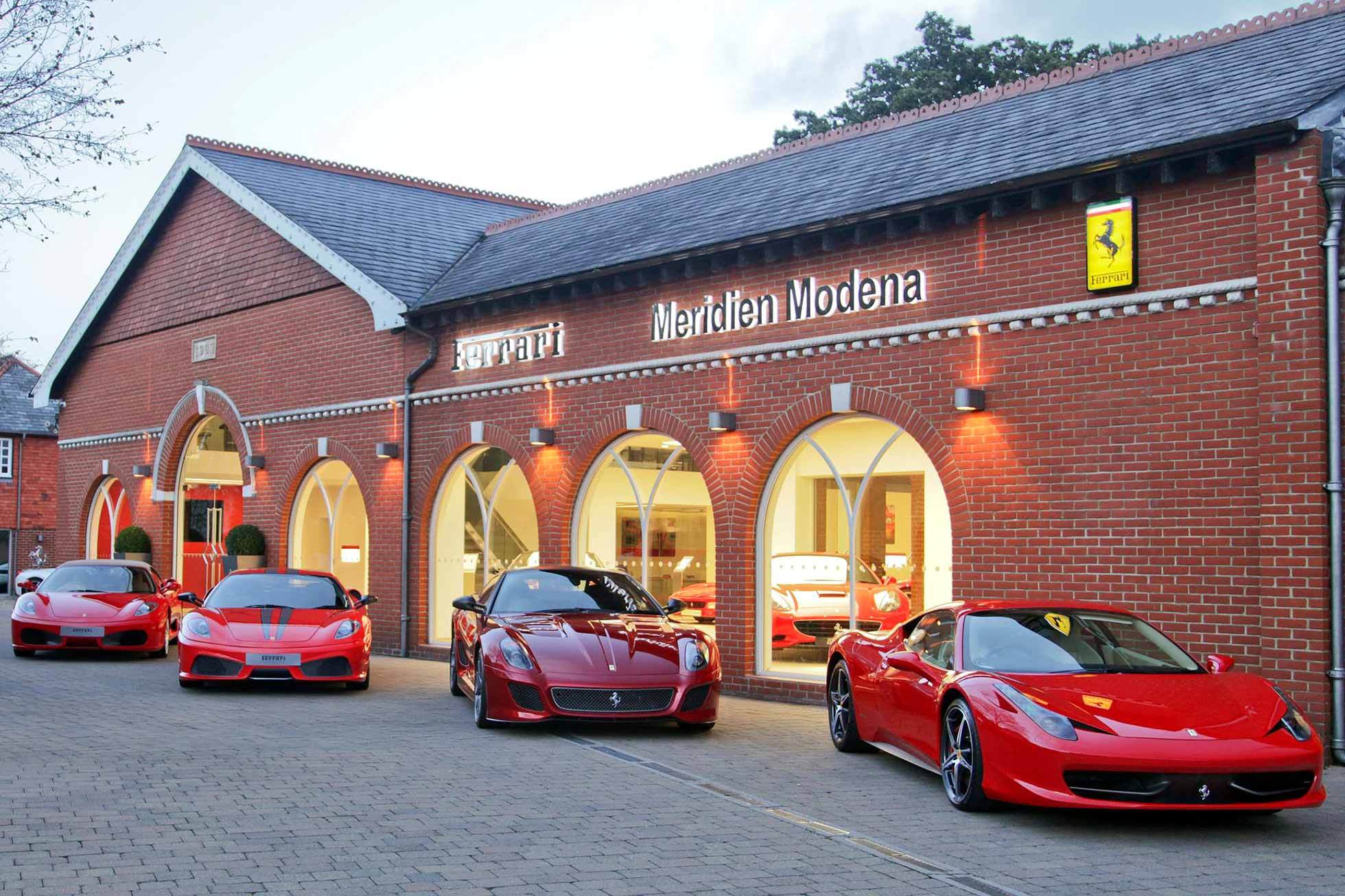 意大利法拉利法国爱马仕股价创新高全球奢侈品牌两极化加速