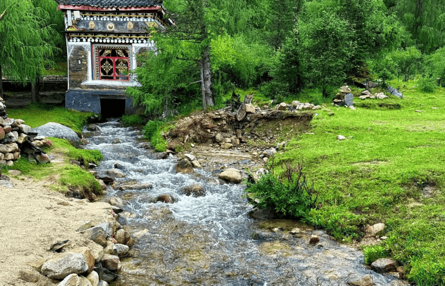 大学生穷游川西五天川西5天四晚旅游攻略丨才1200听劝不去