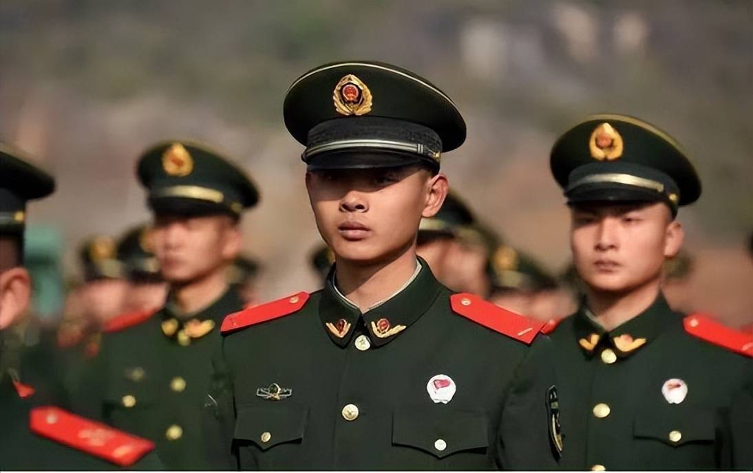 关于大专生参加军考最佳入伍时间