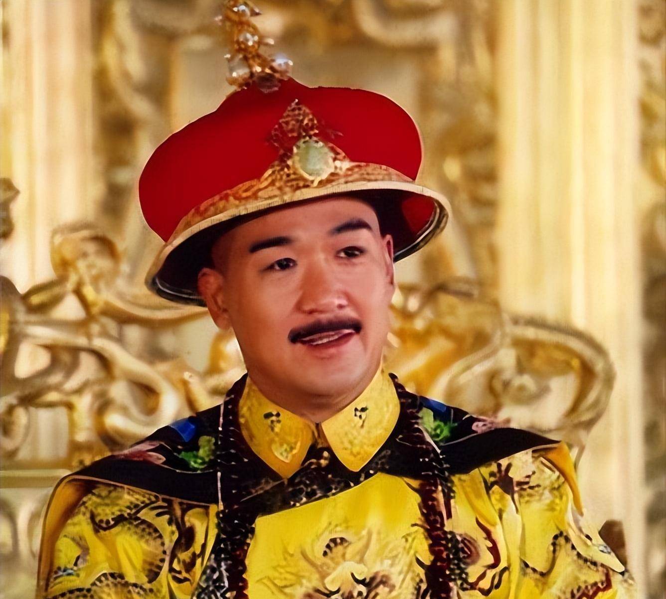 《康熙微服》演员近况:三德子养鸡,小桃红发福,宜妃变化最大_张国立