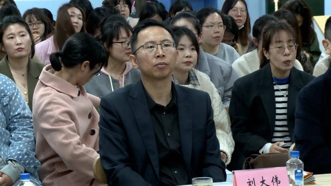 南京市教科所所长刘大伟,南京市雨花台区实验小学党总支书记孔令松