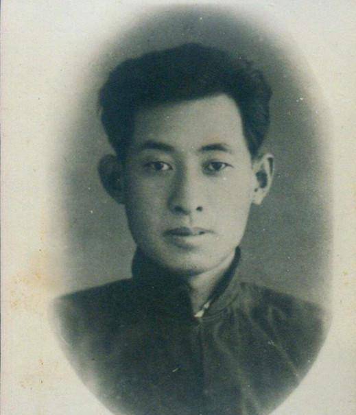 父亲躺了三十年,母亲伺候三十年,奶奶却选择放弃,孙女难以原谅_周仁