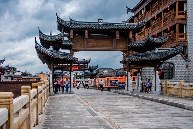 第三天:芙蓉洞探幽,沉醉神秘仙境芙蓉洞,一处隐藏在恩施大地的神秘