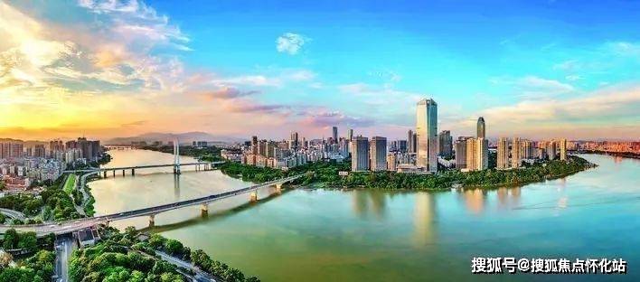 惠州金融街海世界售楼处海世界首页网站海世界价格户型容积率小区环境