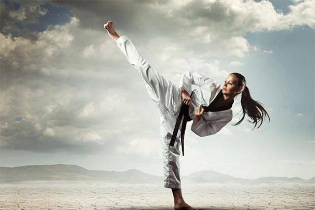 吴佳莉是一个勇敢的姑娘,却遭到了这样的杀害,在当时,这件事情引起了