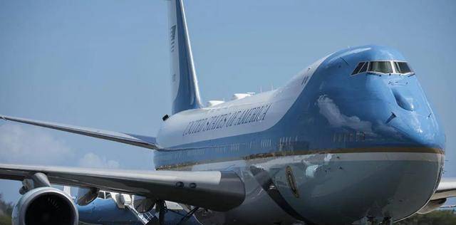 原创美国总统的专机空军一号号称无法击落的飞机究竟有多强