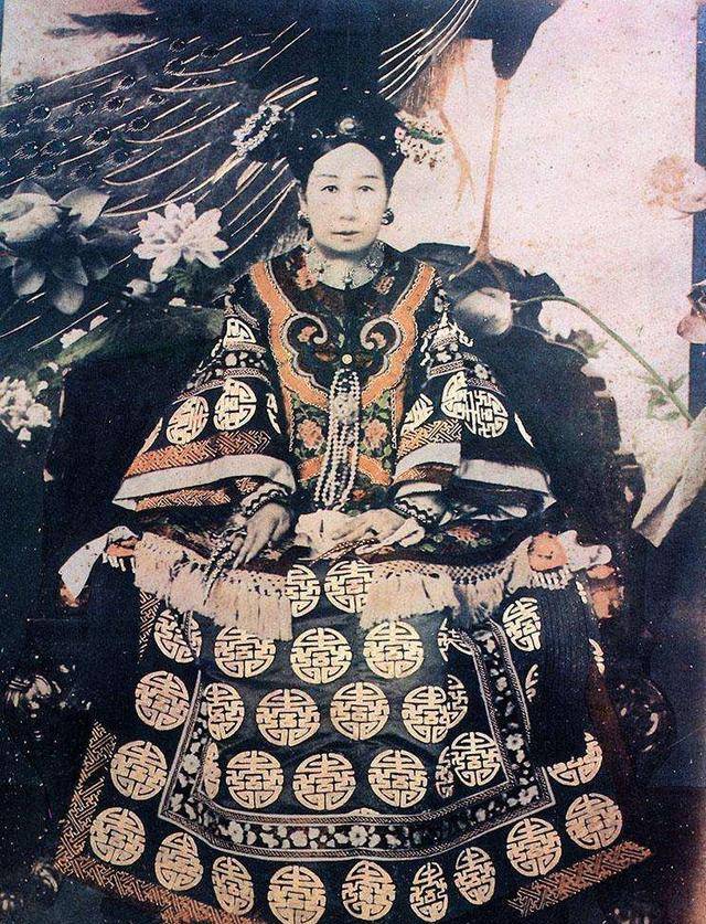 原创他替杨乃武与小白菜平反被赞却一转身下狠监斩戊戌六君子