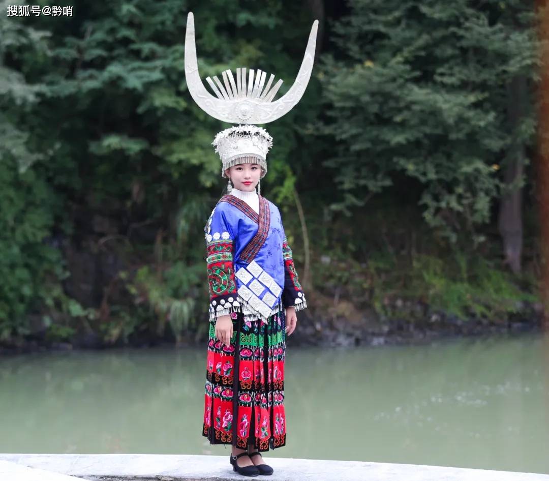 文化台江苗族服饰