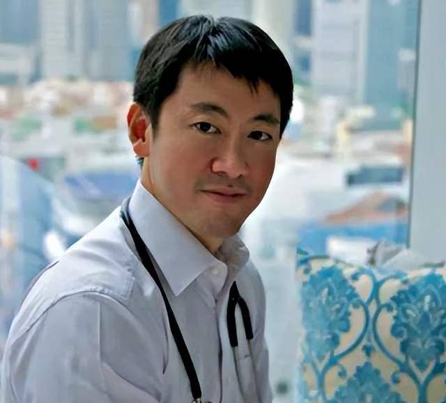 新加坡美容医生张庆祥,人生诉求本也跟其他人如出一辙,按部就班地拥有