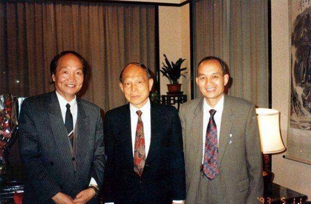 原创霍英东长孙婚礼五大特首全到李嘉诚却连饭都没吃就离开