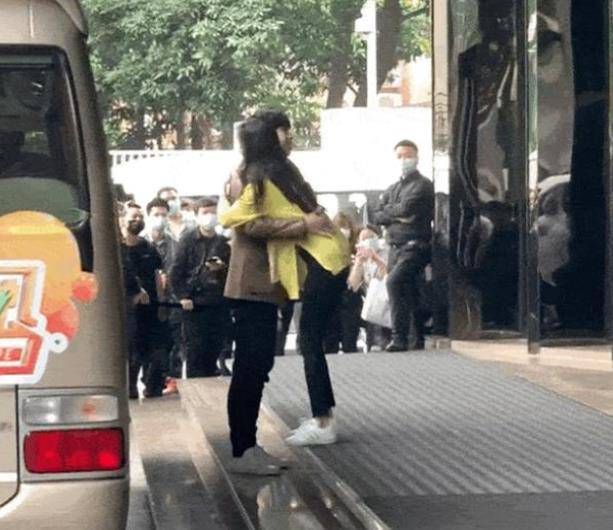 原创密室大逃脱正式录制郭麒麟大张伟倾情加盟播出时间太给力