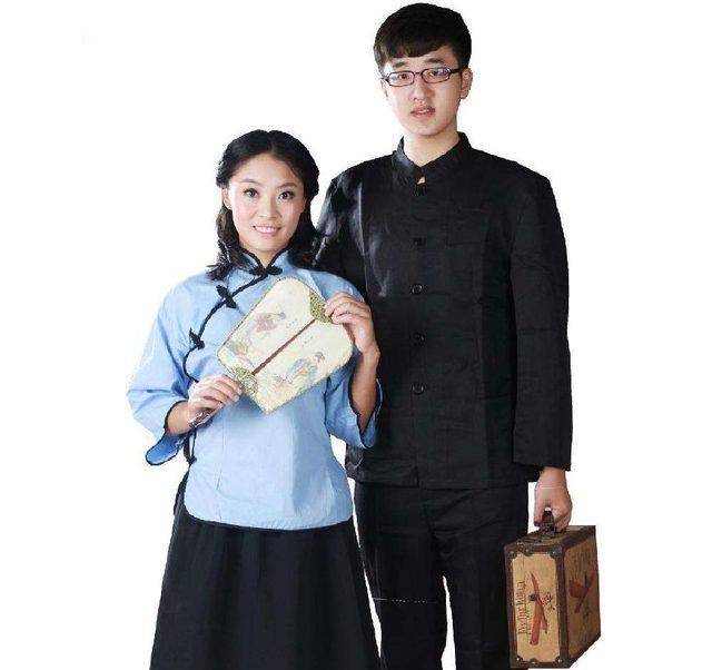 原创都说民国的校服是最美的中国校服为什么当前的中国校园不沿用