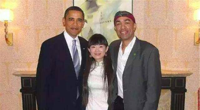 奥巴马的弟弟,定居在中国,还娶了河南媳妇,自称:从不靠哥哥_马克_美国