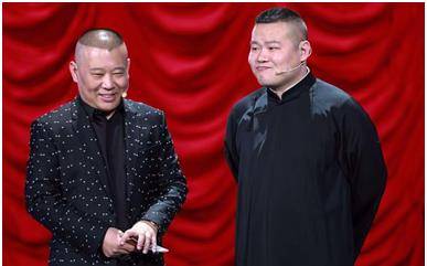 多年前岳云鹏曾被曹云金在台上暴揍如今再看真是讽刺