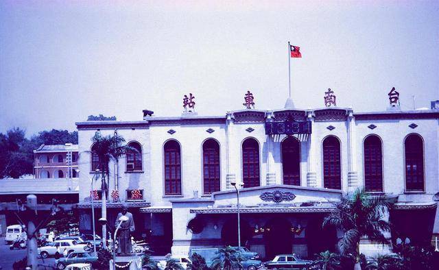 前的台湾:现代化的建筑随处可见,图9一幕让人无比感慨_经济_台南_台北