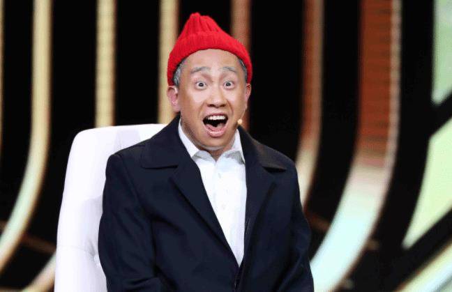 多次上过舞台的他曾经和贾玲是搭档如今没有什么名气了