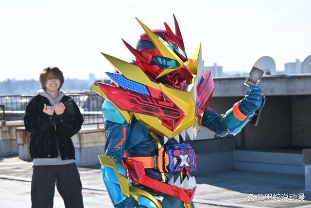 原创假面骑士歌查德23话官方预告解决吸血鬼克米危机凛音解锁新形态