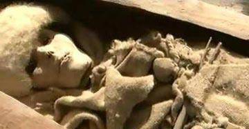 都有听过"小河公主"这个名字,她身上的标签从来都是倾国倾城的美女