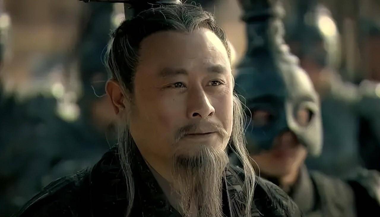 天子"彩礼"出自其家,一生害怕升官受赏,却受四帝尊宠的名臣_张安世