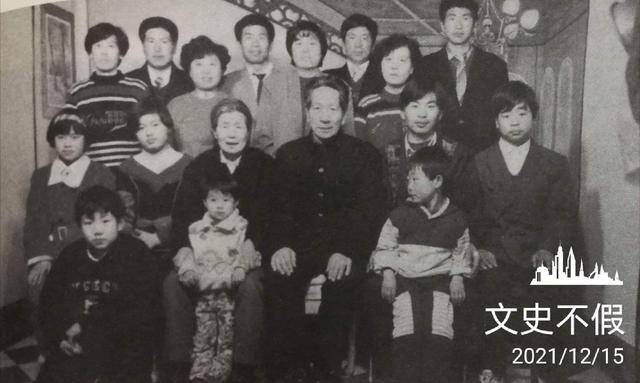 中国人_父亲_农劲荪