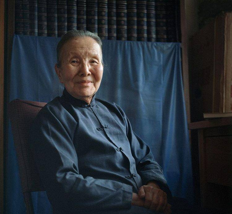 原创冰心做错了什么为何鲁迅张爱玲苏青和林徽因都对她很不满