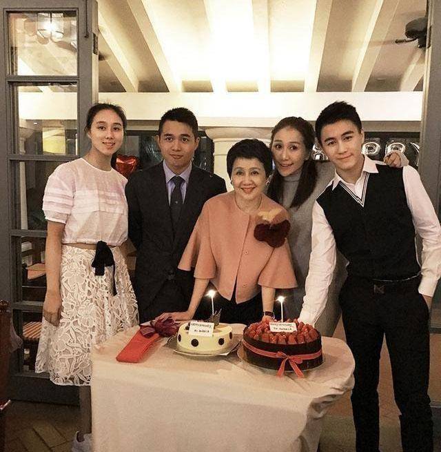 赌王何鸿燊和他四位太太原配夫人一生坎坷四太太独得恩宠