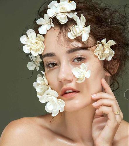 自然与精致并存半永久妆容的打造艺术妆容打造塑颜工匠