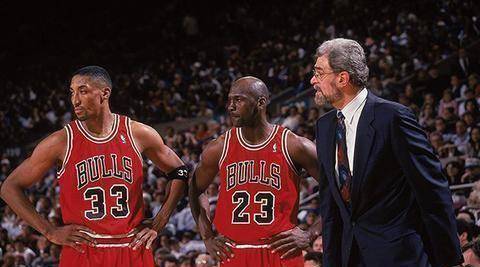 原创1984年乔丹参加选秀同届的7位新秀联手每年都是总冠军