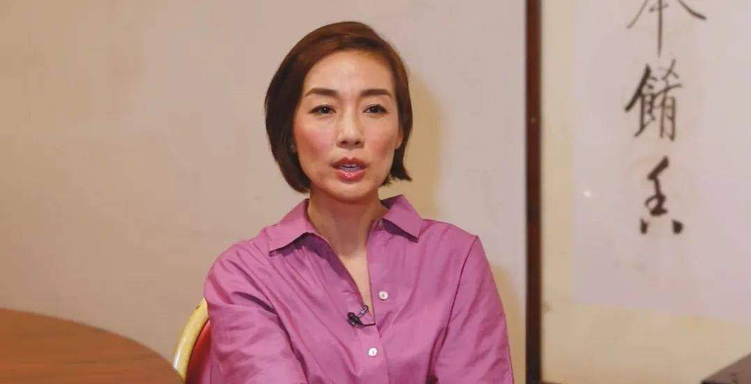 原创原创51岁穿黑丝割双眼摘下tvb有救了