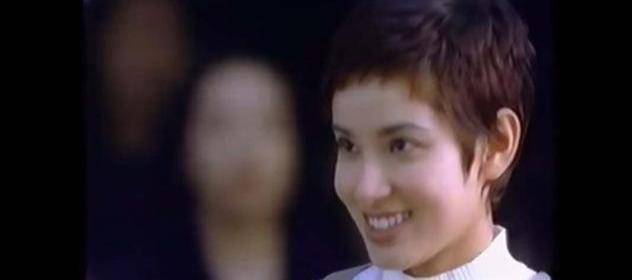 不懂中文,台词全靠剧组提前录音_郑雪儿_剧中_网友