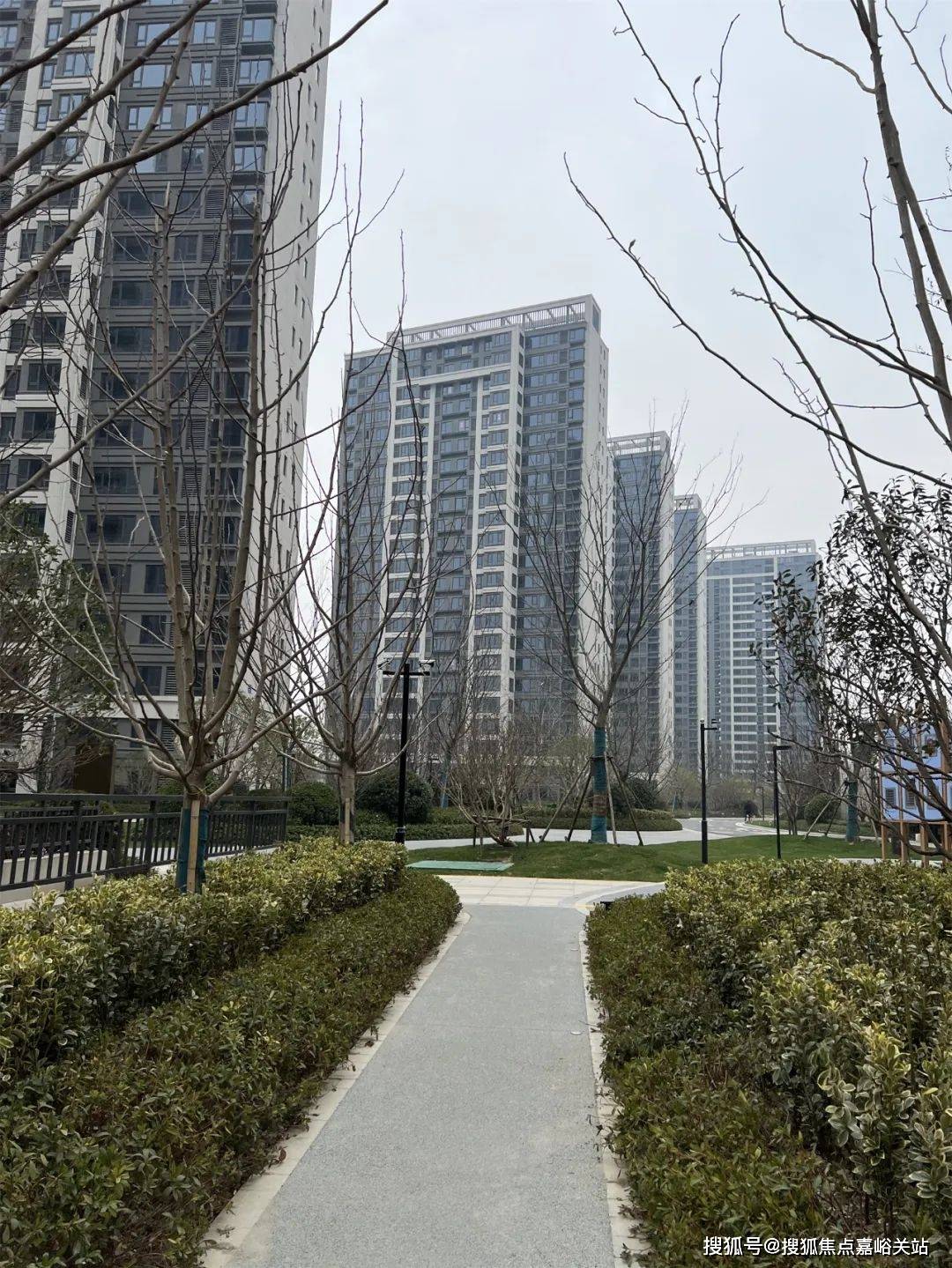 平湖花漫里售楼处电话→售楼中心首页网站→楼盘百科详情→24小时热线