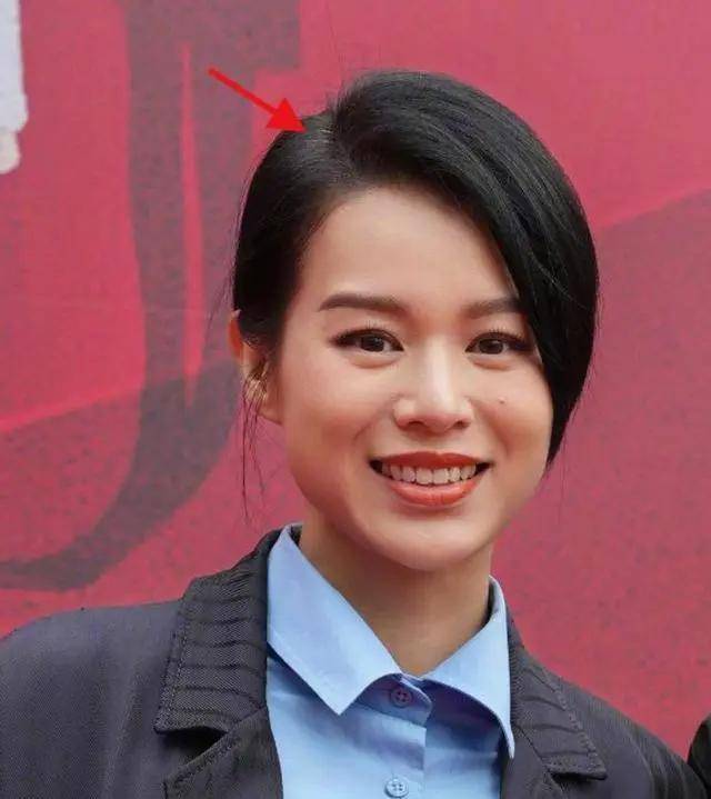 孙俪新剧开机:44岁胡杏儿头顶的白发,治好了我的「年龄焦虑」_黑色