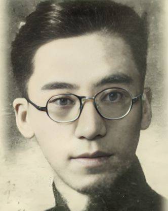 《追风者》王一博原型:12岁当会计19岁写大学教材,34岁救市上海_顾准_