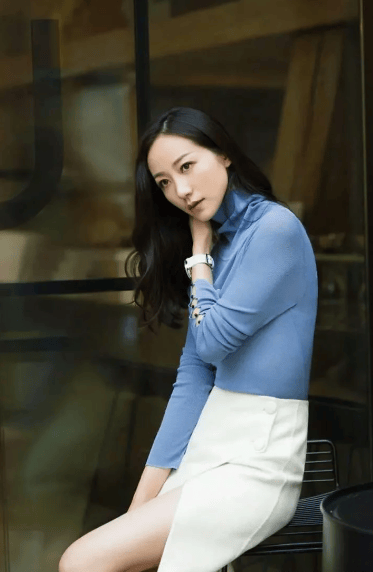 韩雪上节目被强制卸妆离开浓妆和镁光灯终于相信她有37岁了