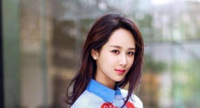 杨紫和86斤赵丽颖同框,终于知道颜值和体重的重要性了_演技_因为_女