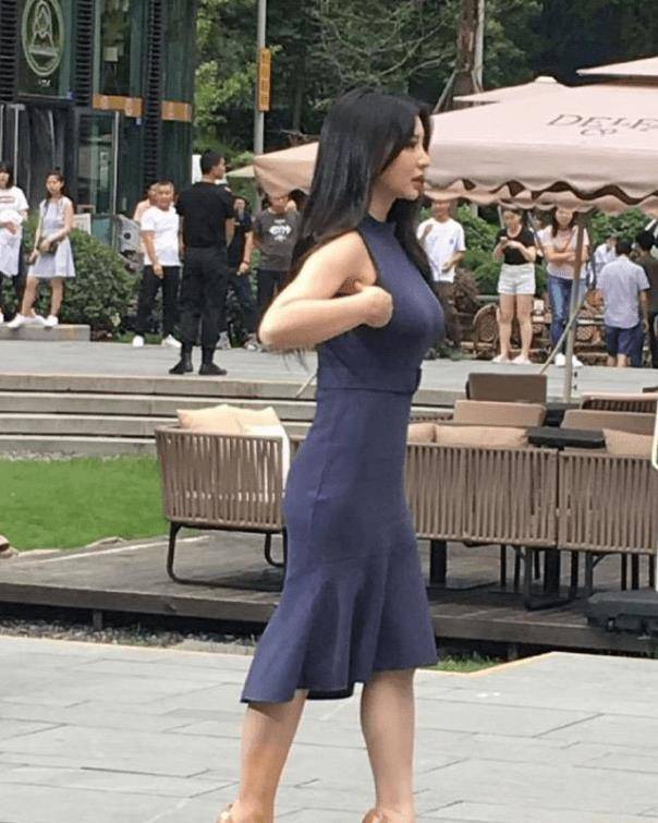 众所周知,前段时间柳岩和大鹏合作的《受益人》这部电影是受到了很高