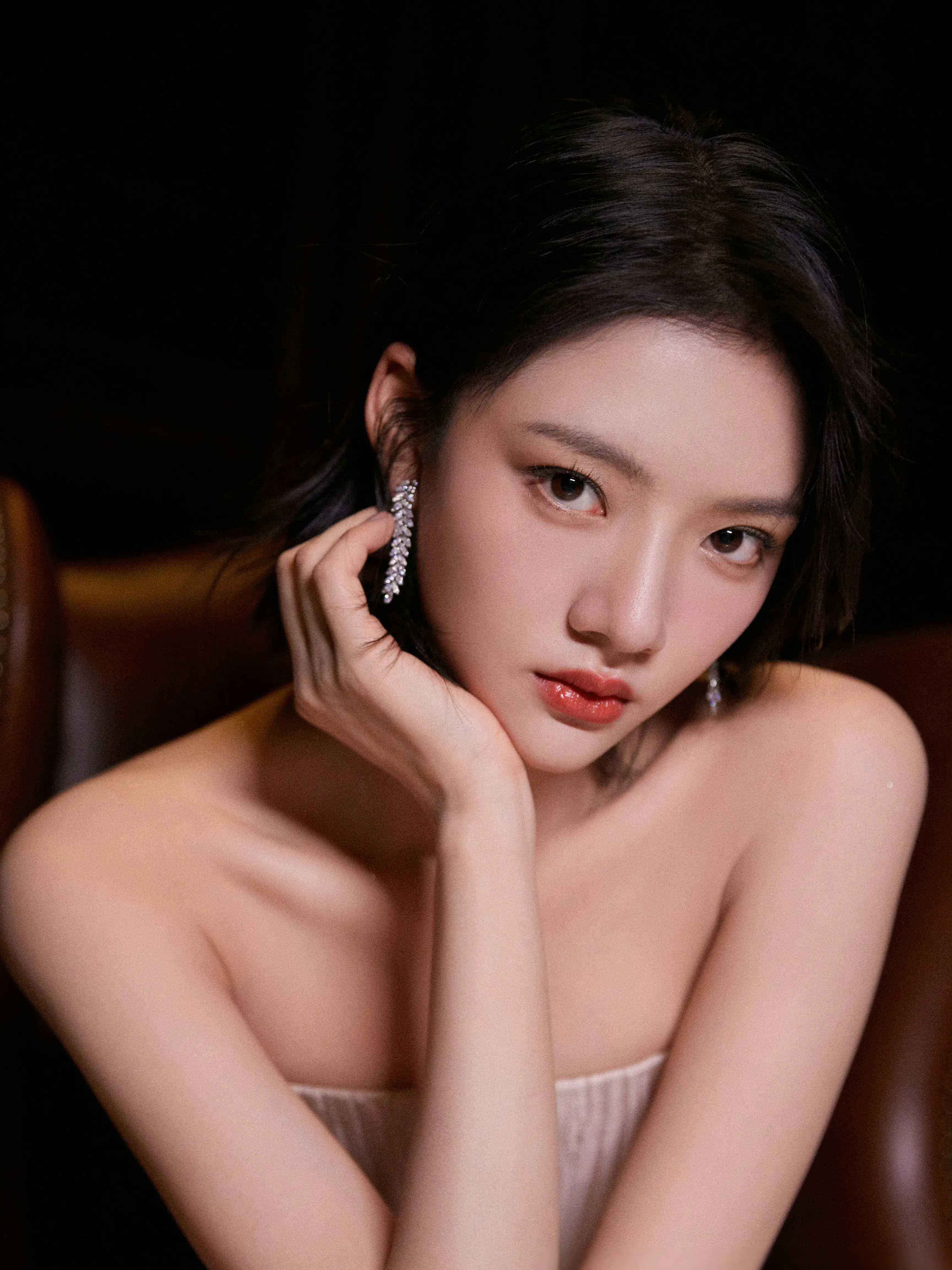 任敏输给王祖蓝,赵露思遭骂,明星该如何面对?_形象_进行_公众