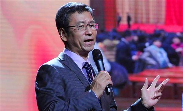 原创王朔评白岩松自以为的真诚不过是骨子里的做作