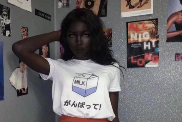 原创被富二代排队追曾火爆全球的最美黑人女孩后来过得如何