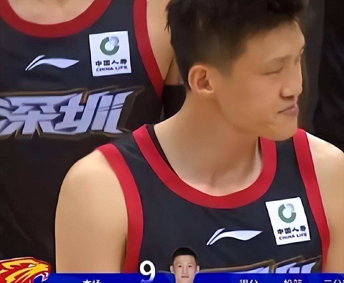 原创周鹏离开广东很伤心曾经想过退役朱芳雨没人情说话太气人